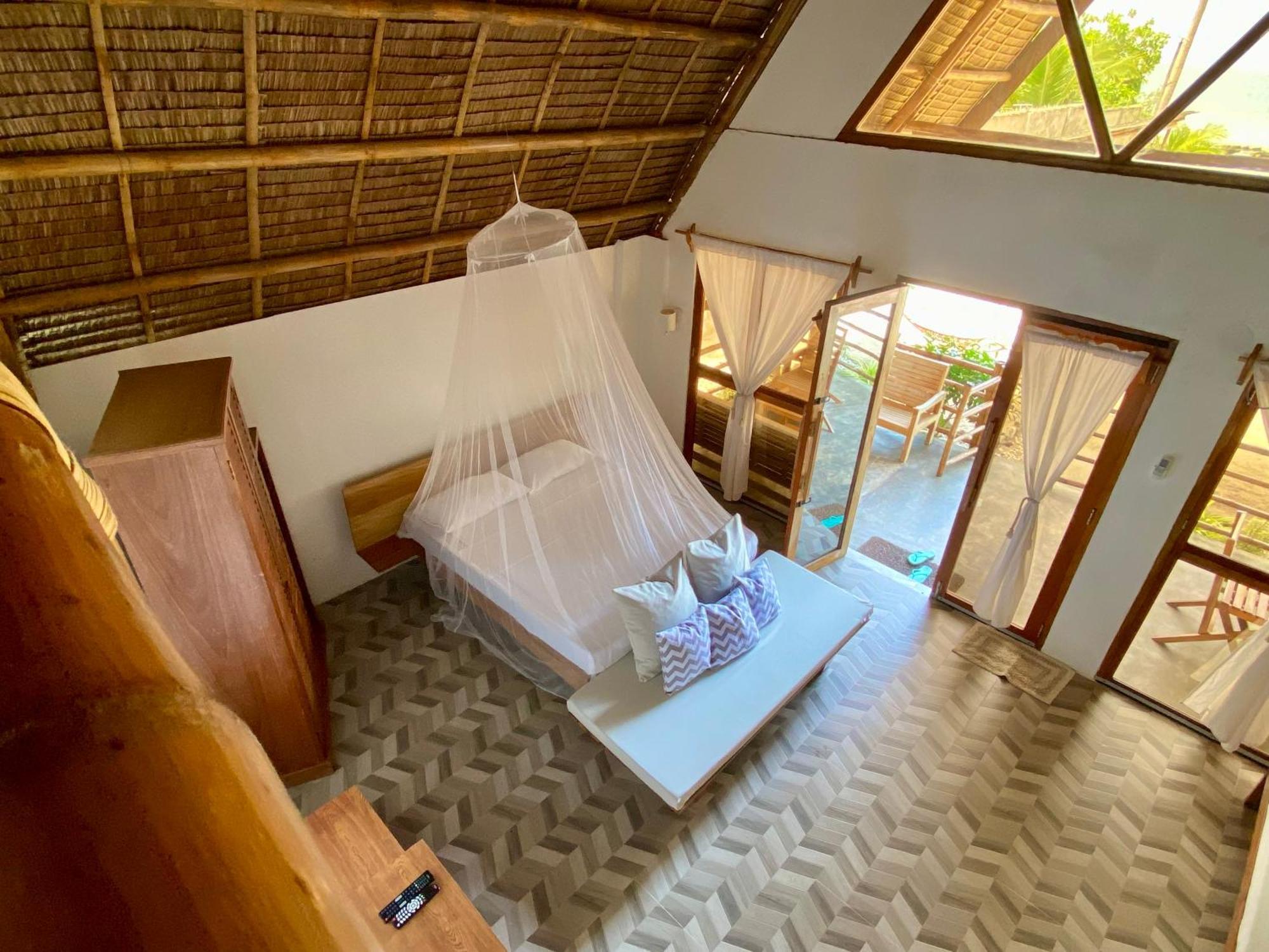 Surya Beach Resort Palawan Aborlan Luaran gambar